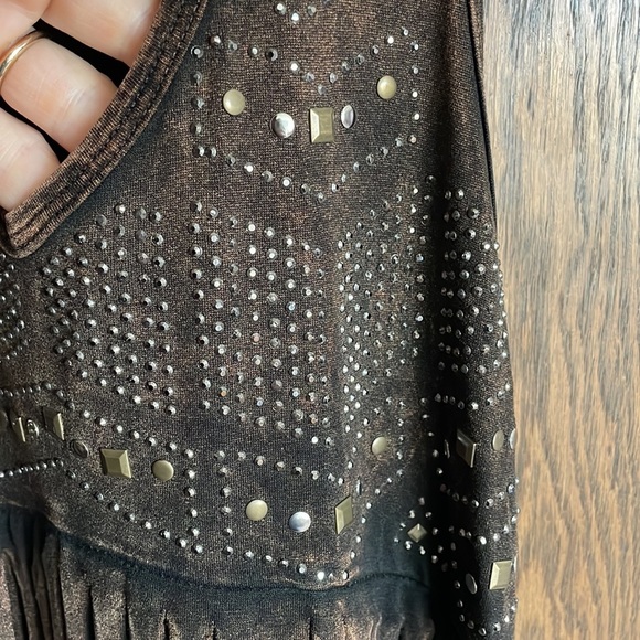 T Party Brown Fringe Top - Picture 4 of 7